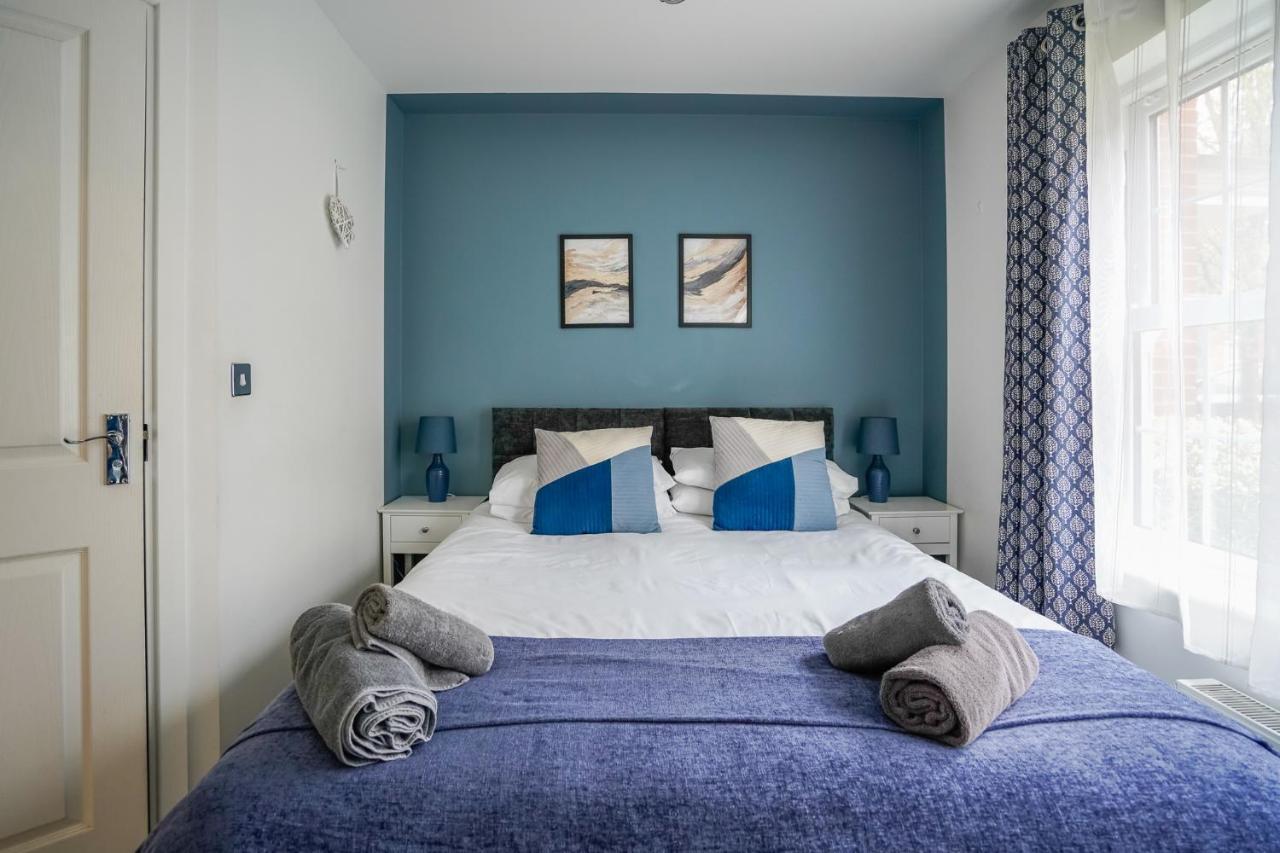 The Augustine - Modern Two Bed Ground Floor Apartment With Parking Canterbury Exterior foto
